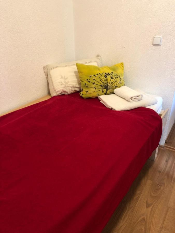 Haus Am Wald Apartment Hohndorf  Bagian luar foto